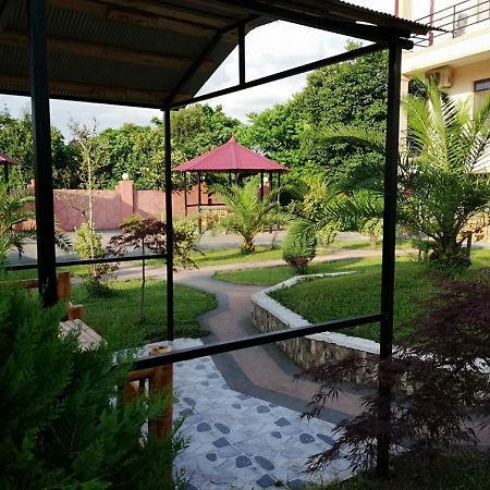 Black Sea Hotel บาทูมิ ภายนอก รูปภาพ