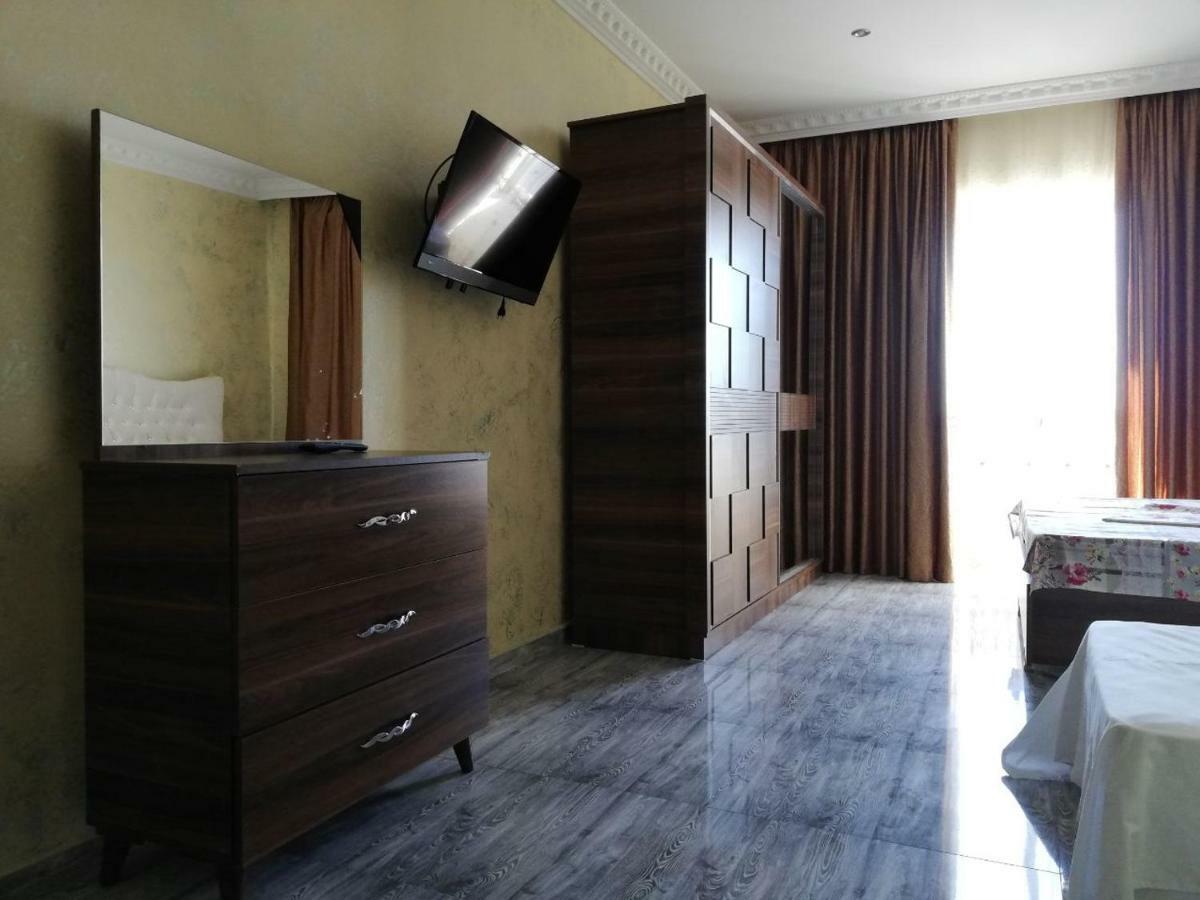 Black Sea Hotel บาทูมิ ภายนอก รูปภาพ