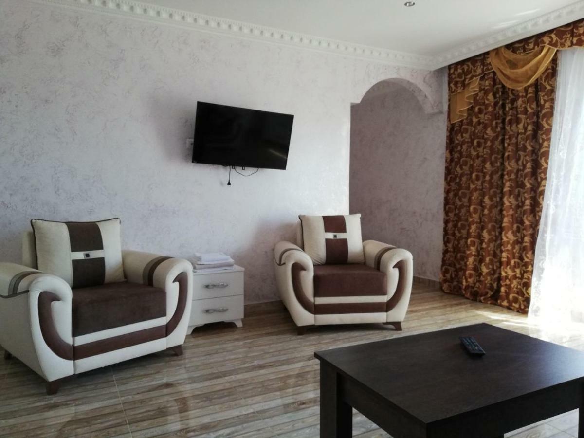 Black Sea Hotel บาทูมิ ภายนอก รูปภาพ