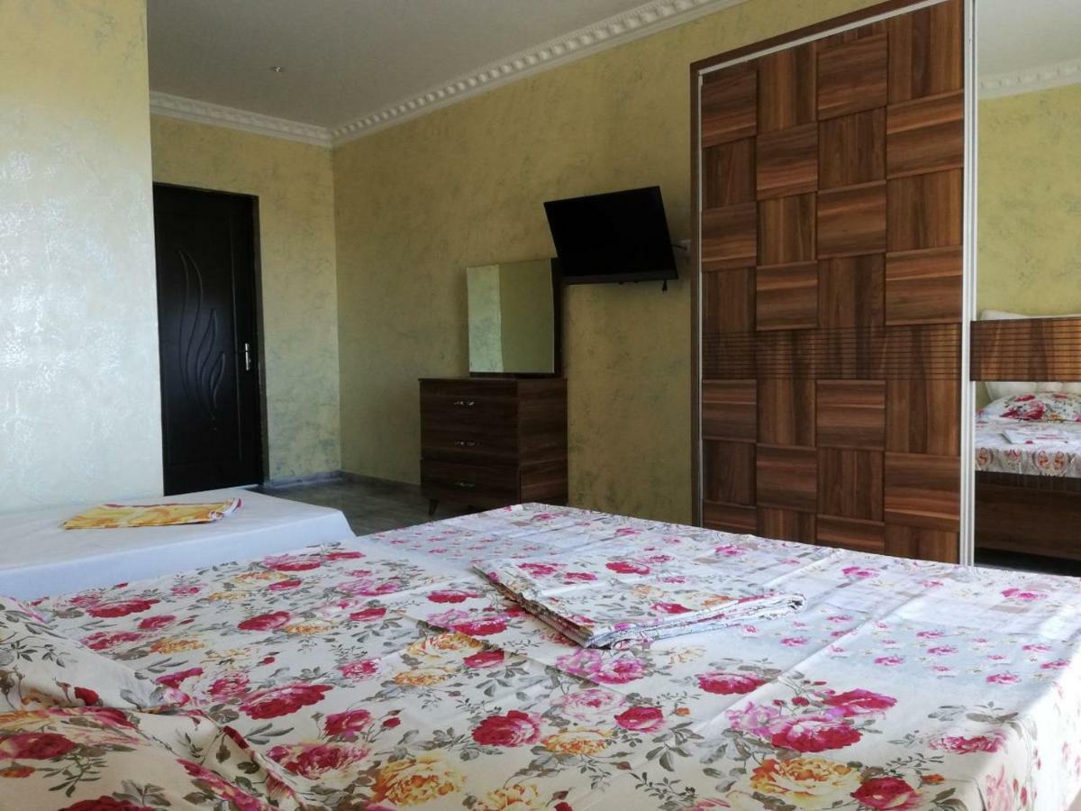 Black Sea Hotel บาทูมิ ภายนอก รูปภาพ